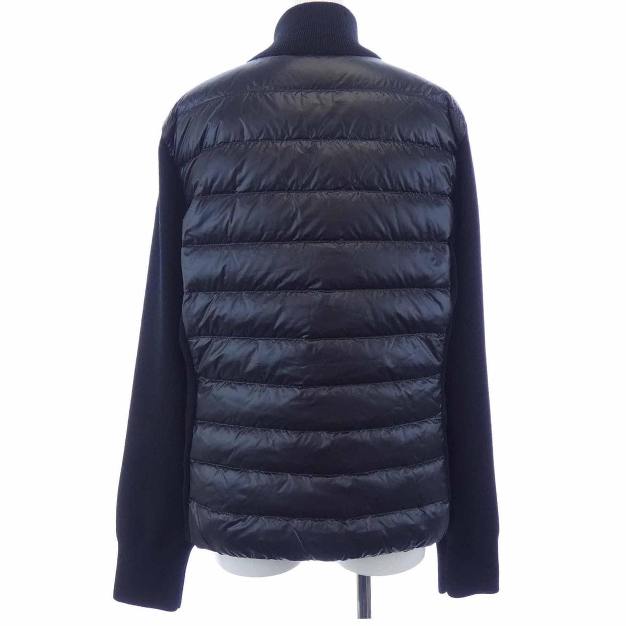 モンクレール MONCLER 10939B00025 ダウンジャケット