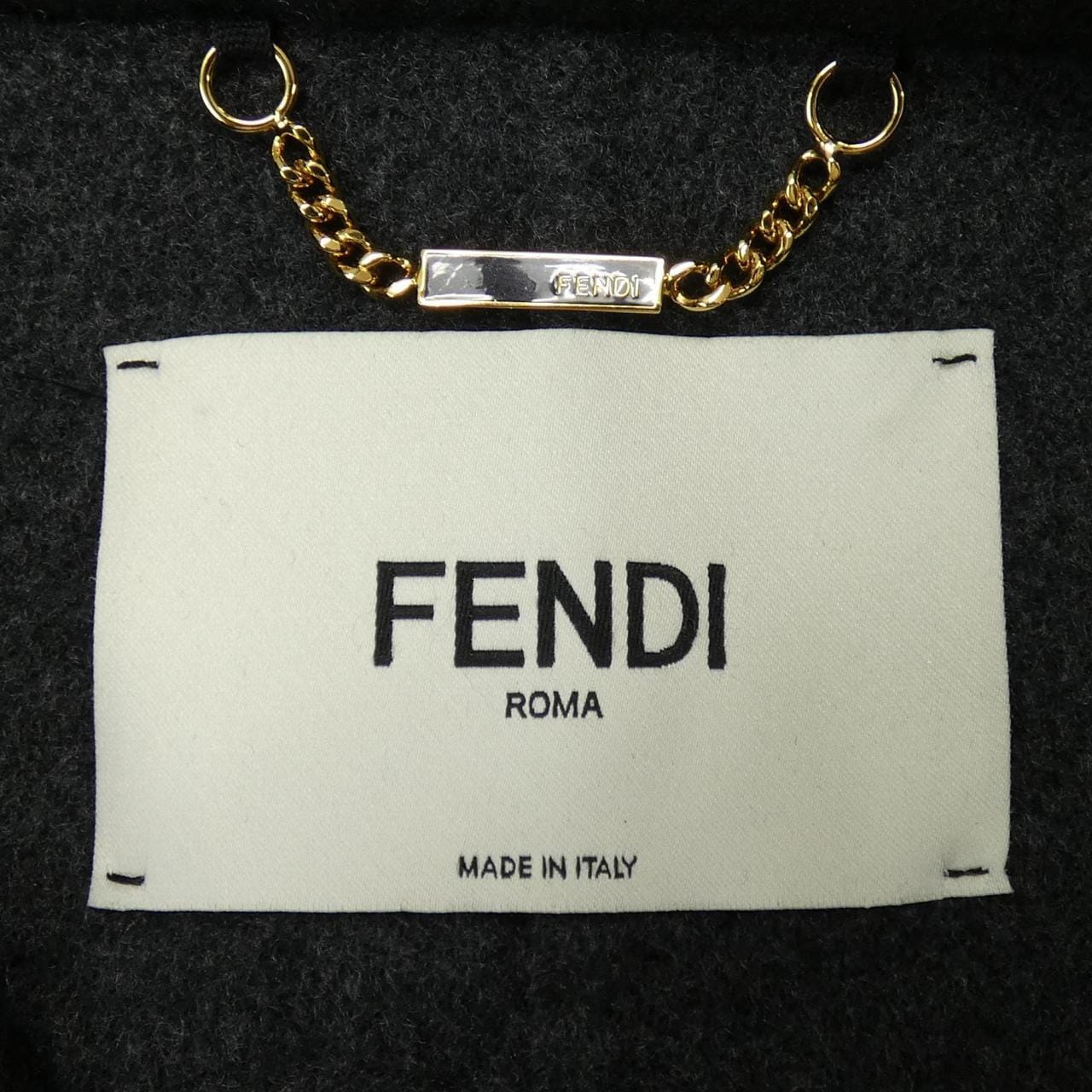 フェンディ FENDI FF8833 W18 コート