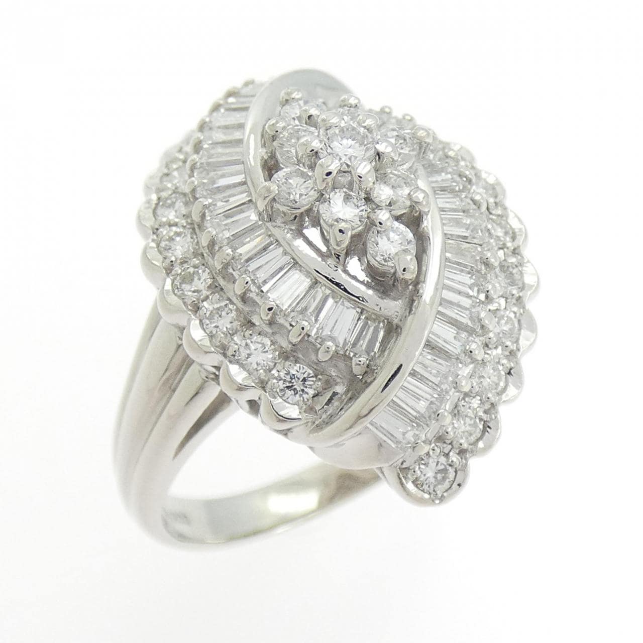 PT900 ダイヤモンド リング