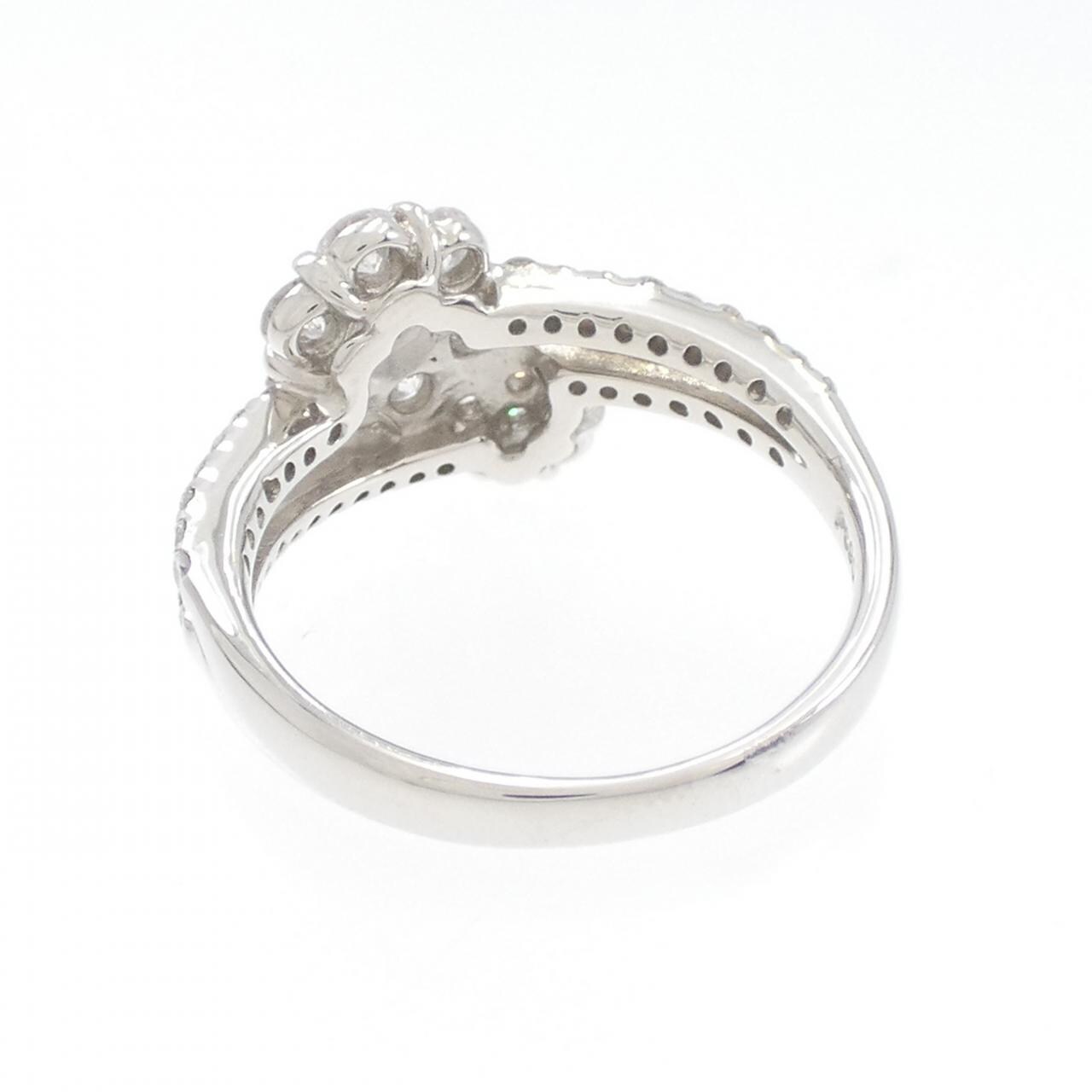 PT フラワー ダイヤモンド リング 0.85CT