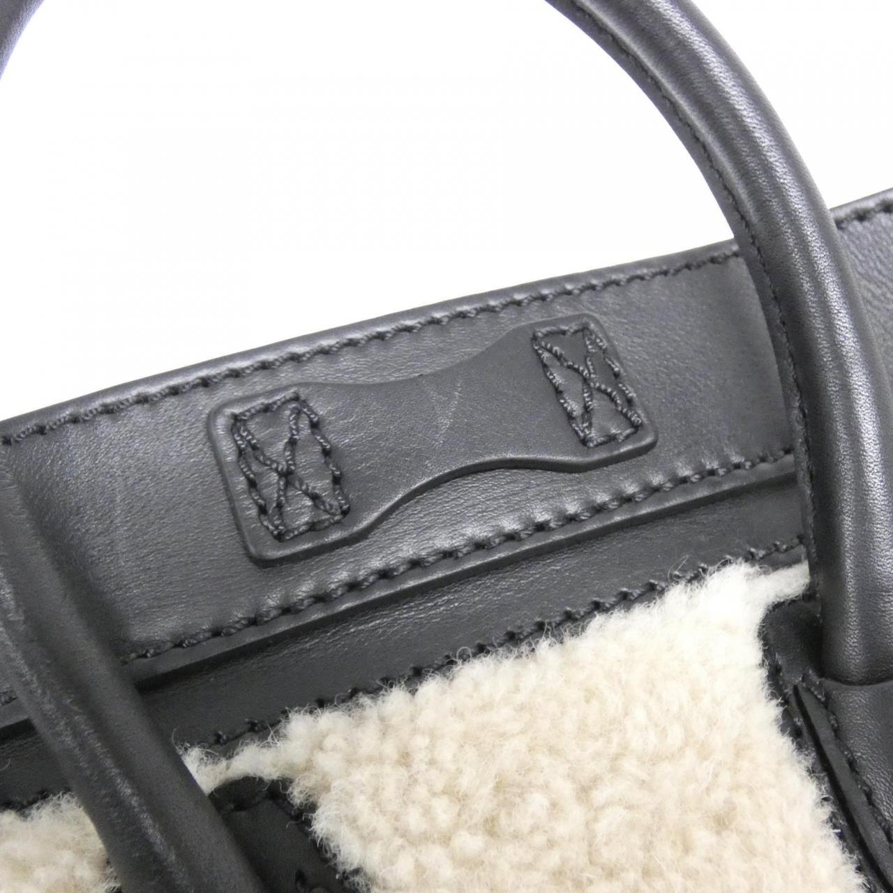 セリーヌ ラゲージ ナノ ショッパー 168243 バッグ