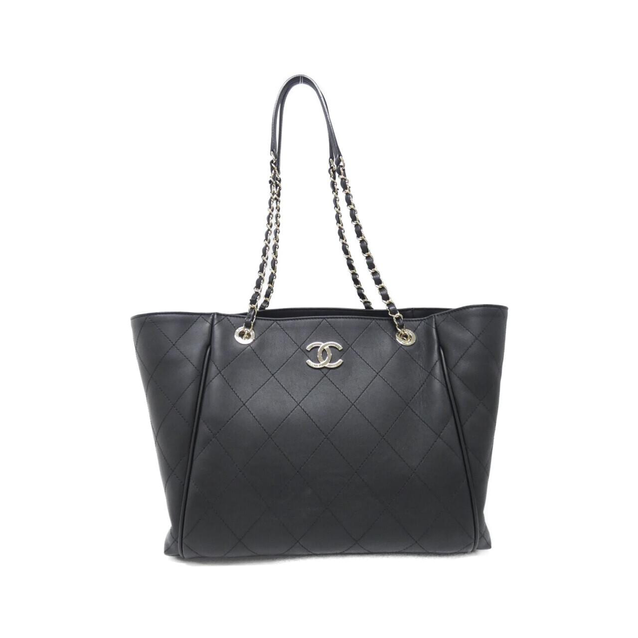 シャネル バッグ