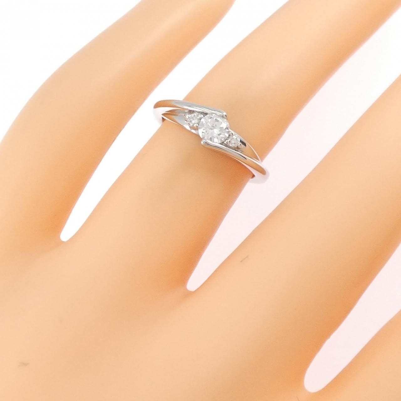 PT900 ダイヤモンド リング 0.220CT
