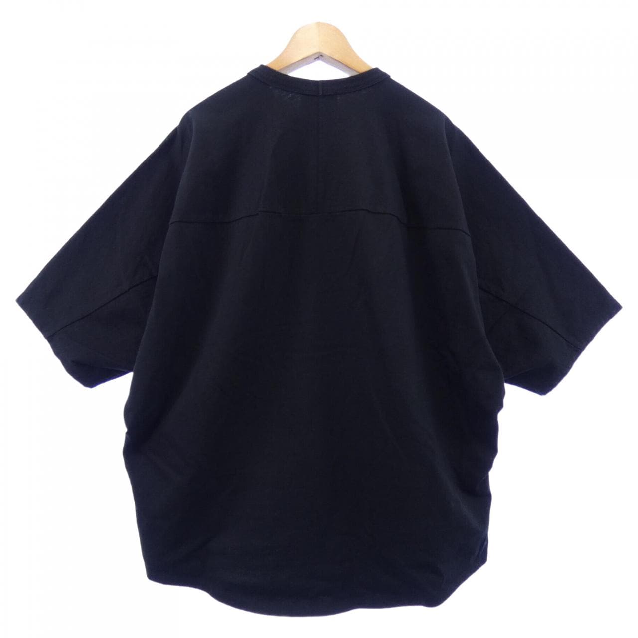 エイトン ATON Tシャツ