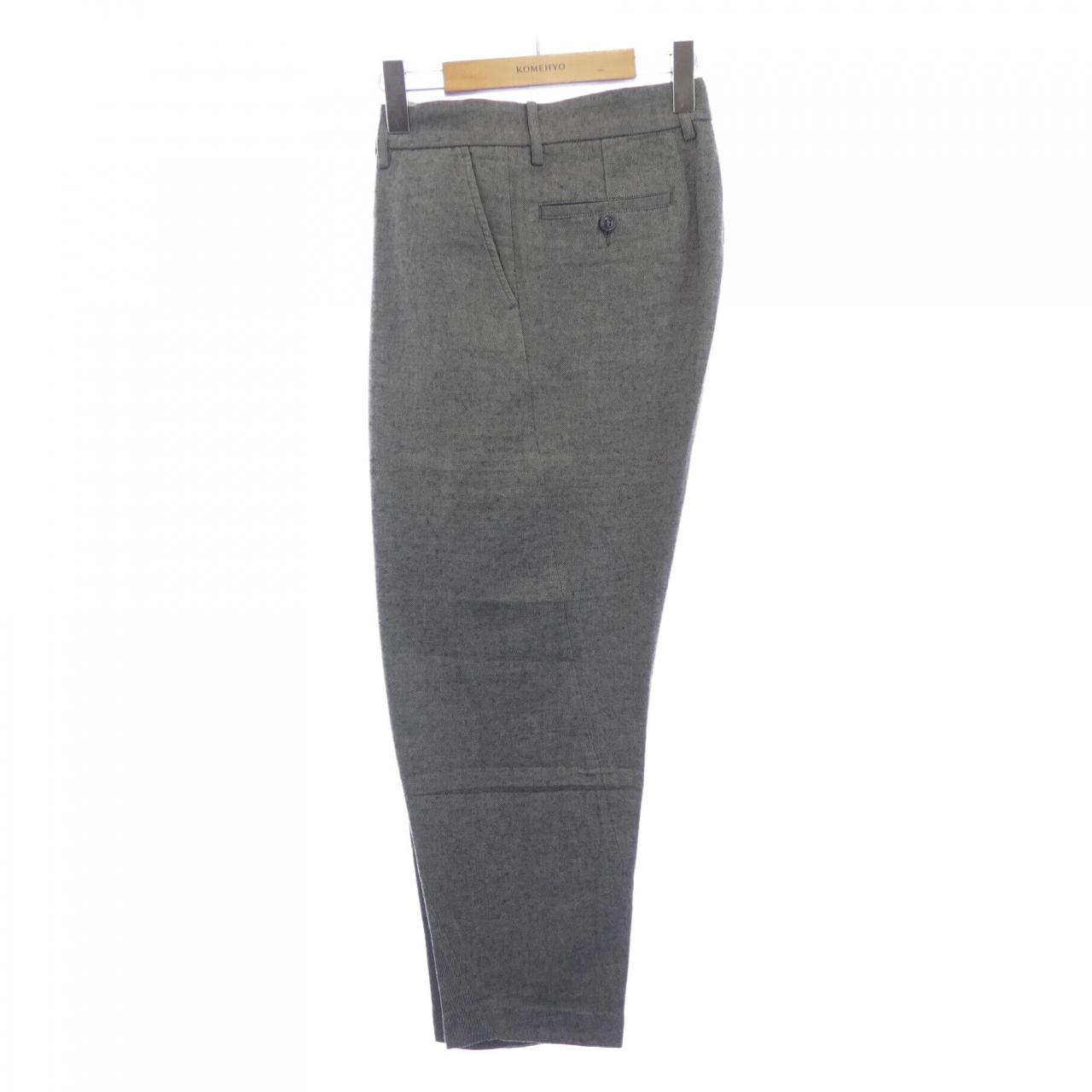 オンブレニーニョ HOMBRENINO パンツ