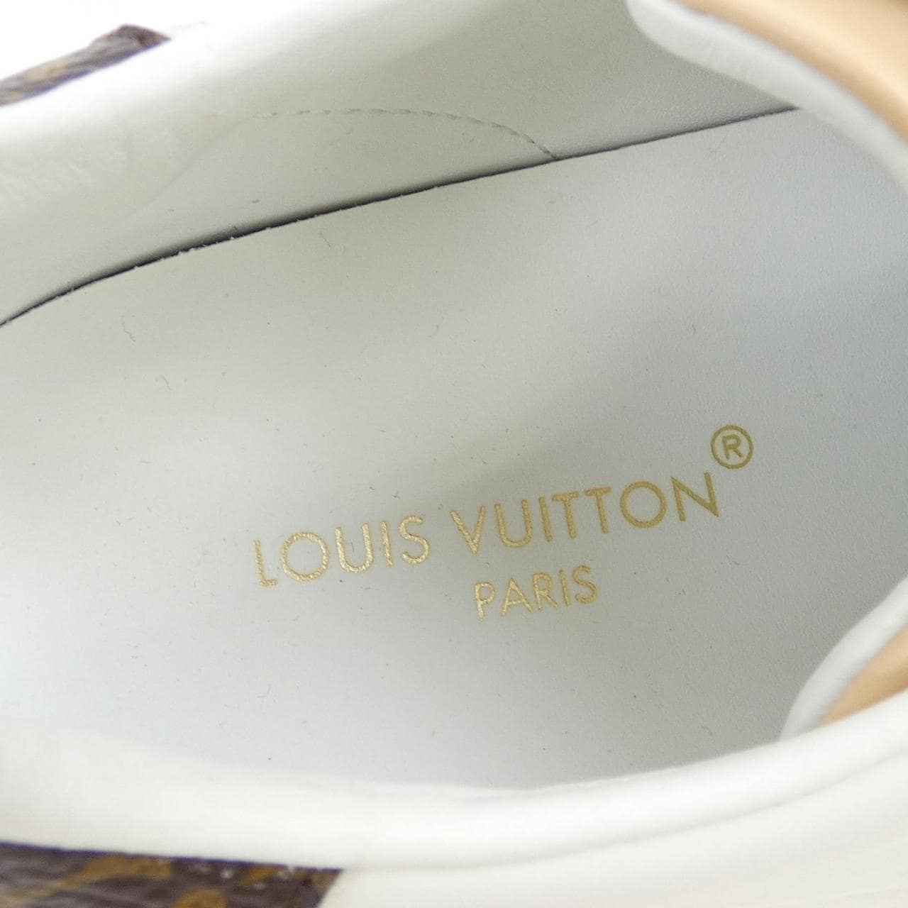 ルイヴィトン LOUIS VUITTON タイムアウトライン スニーカー