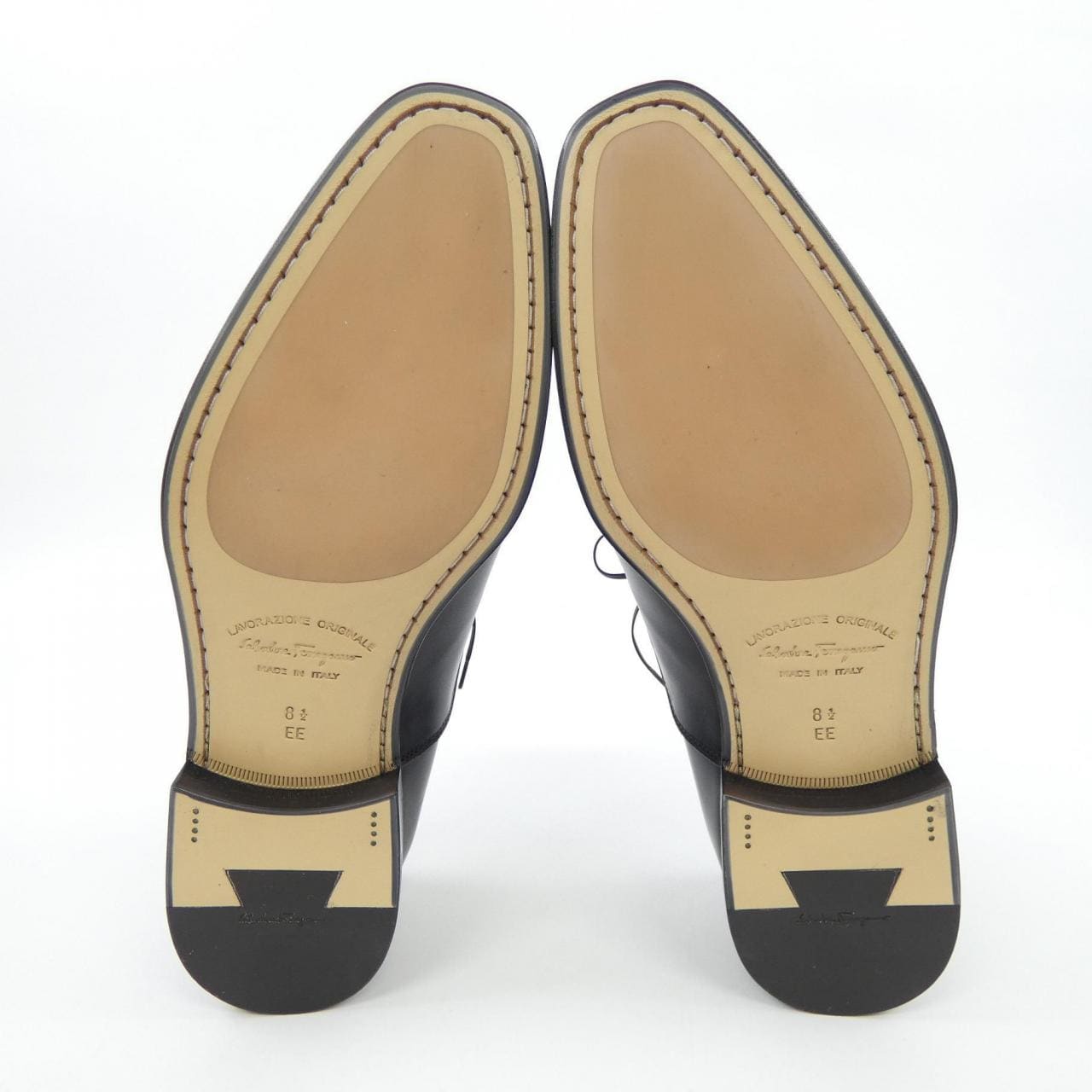 サルヴァトーレフェラガモ SALVATORE FERRAGAMO 0702964 シューズ