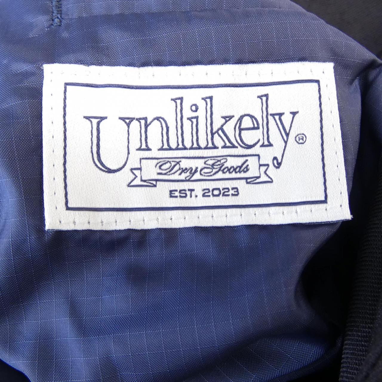 Unlikely ジャケット
