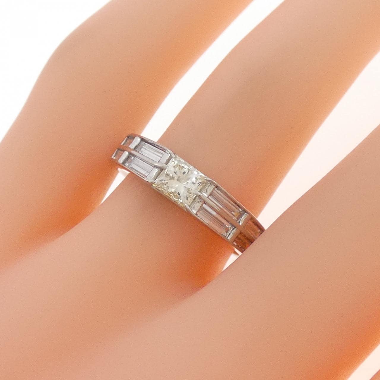 PT900 ダイヤモンド リング 0.505CT