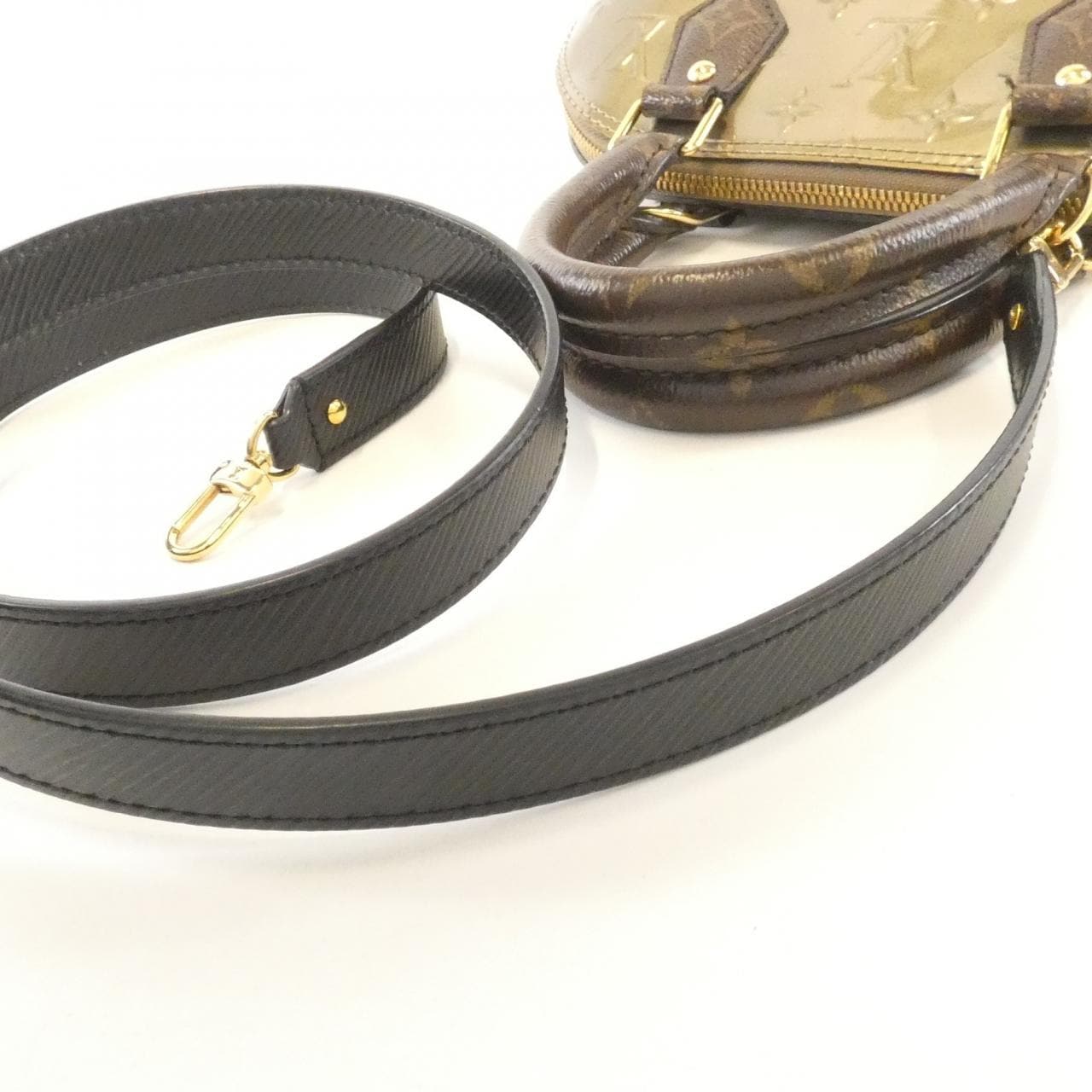 ルイヴィトン ヴェルニ+モノグラム アルマBB M44862 バッグ