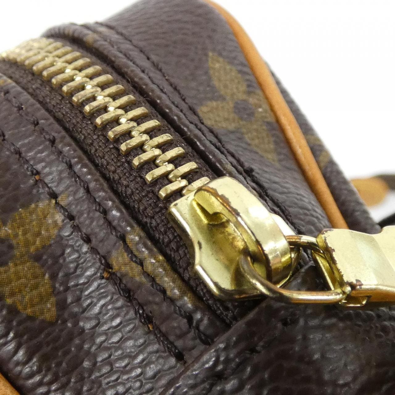 ルイヴィトン モノグラム アマゾン M45236 ショルダーバッグ