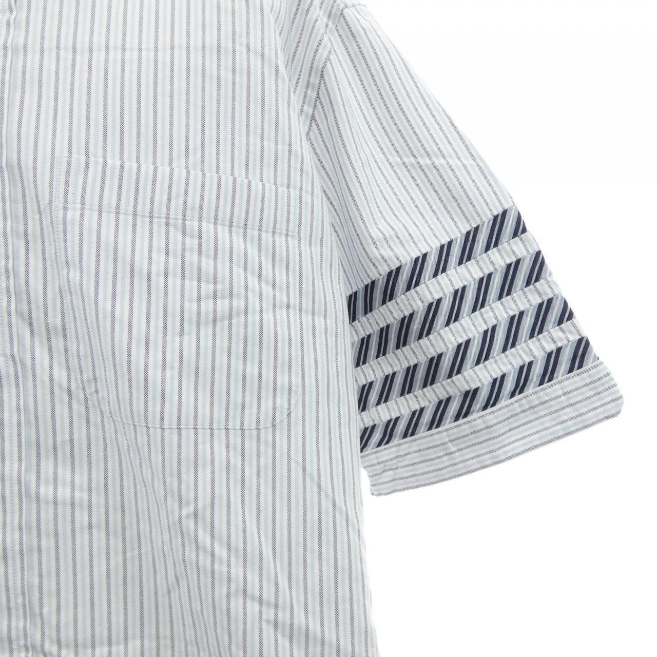 トムブラウン THOM BROWNE MWS256C-F0510 S／Sシャツ