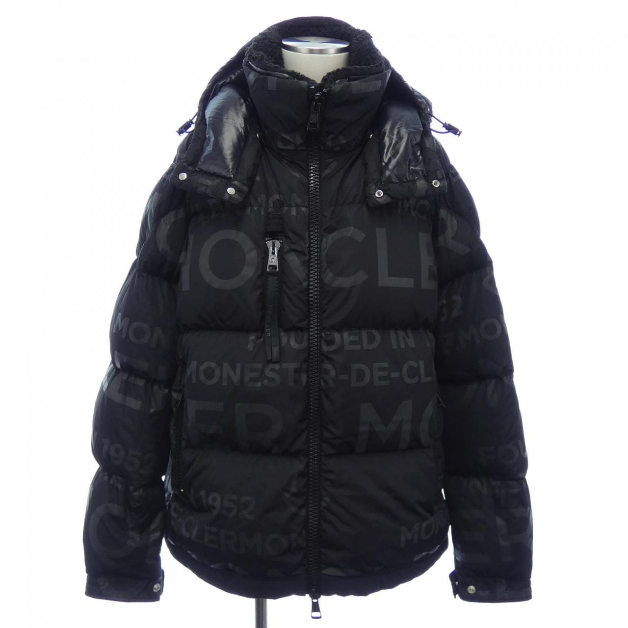 MONCLER MONCLER Down Jacket