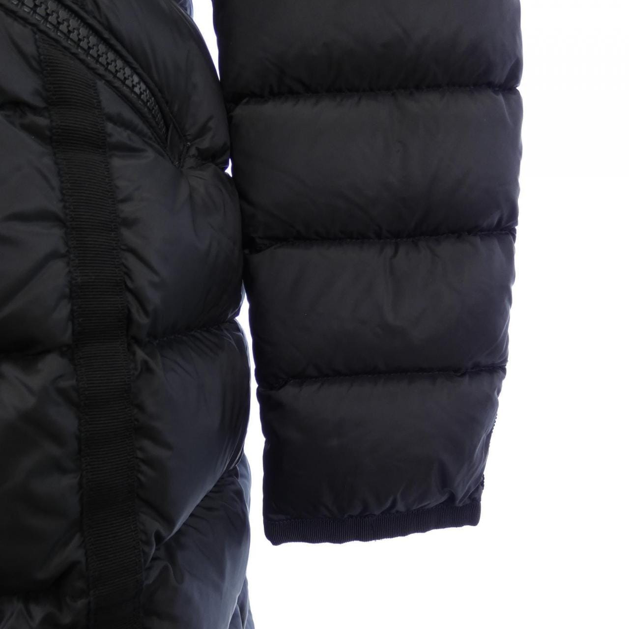 モンクレール MONCLER ダウンコート