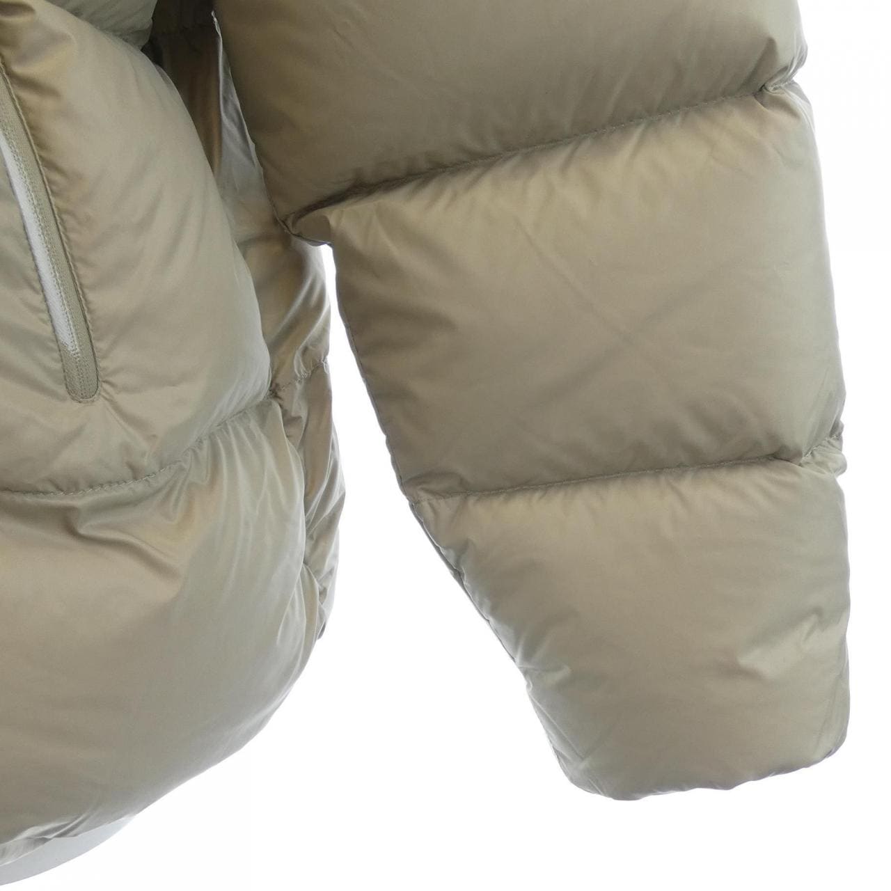 モンクレール MONCLER TARN ダウンジャケット