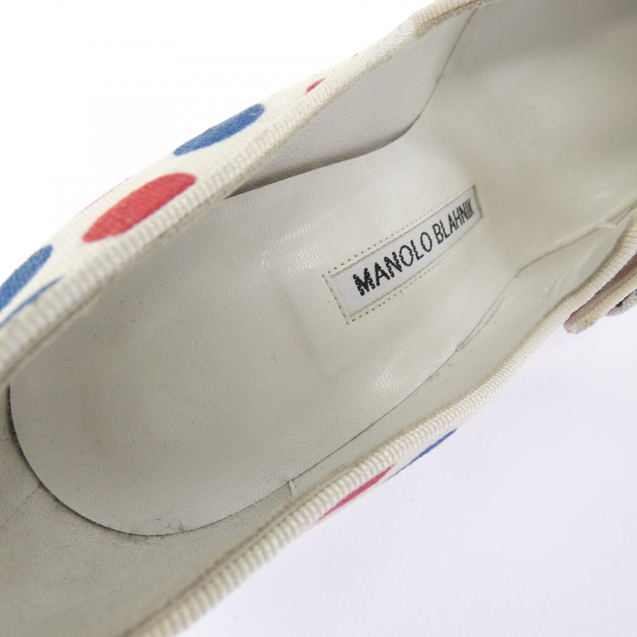 マノロブラニク MANOLO BLAHNIK パンプス