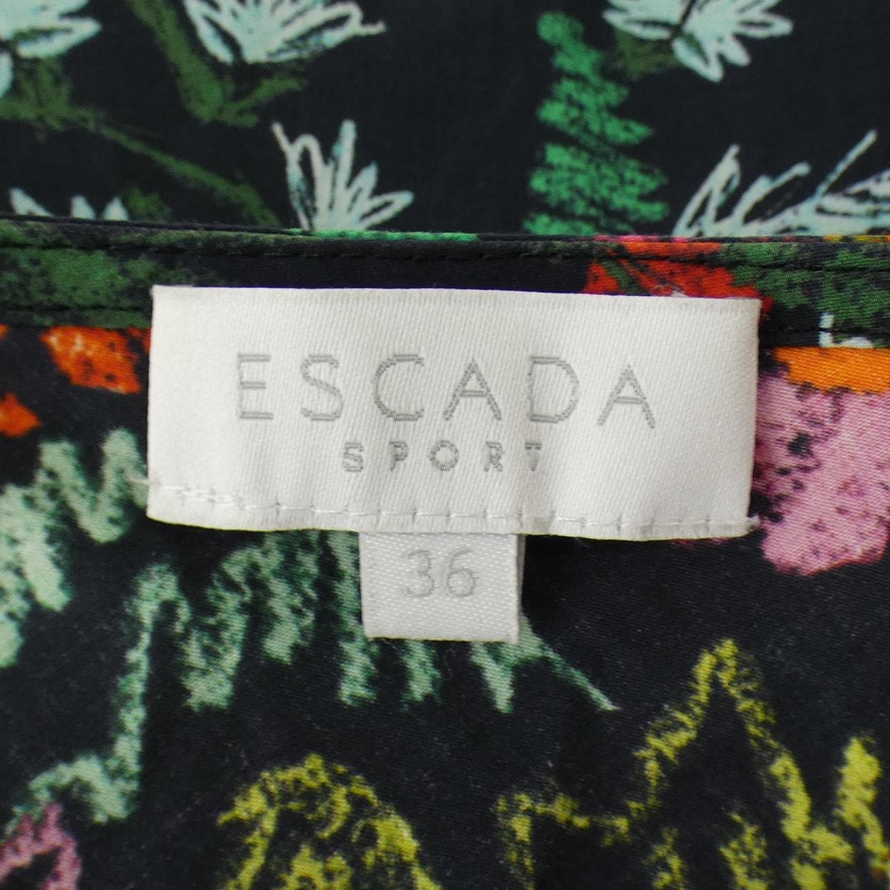 エスカーダスポート ESCADA SPORT 5029243 ワンピース