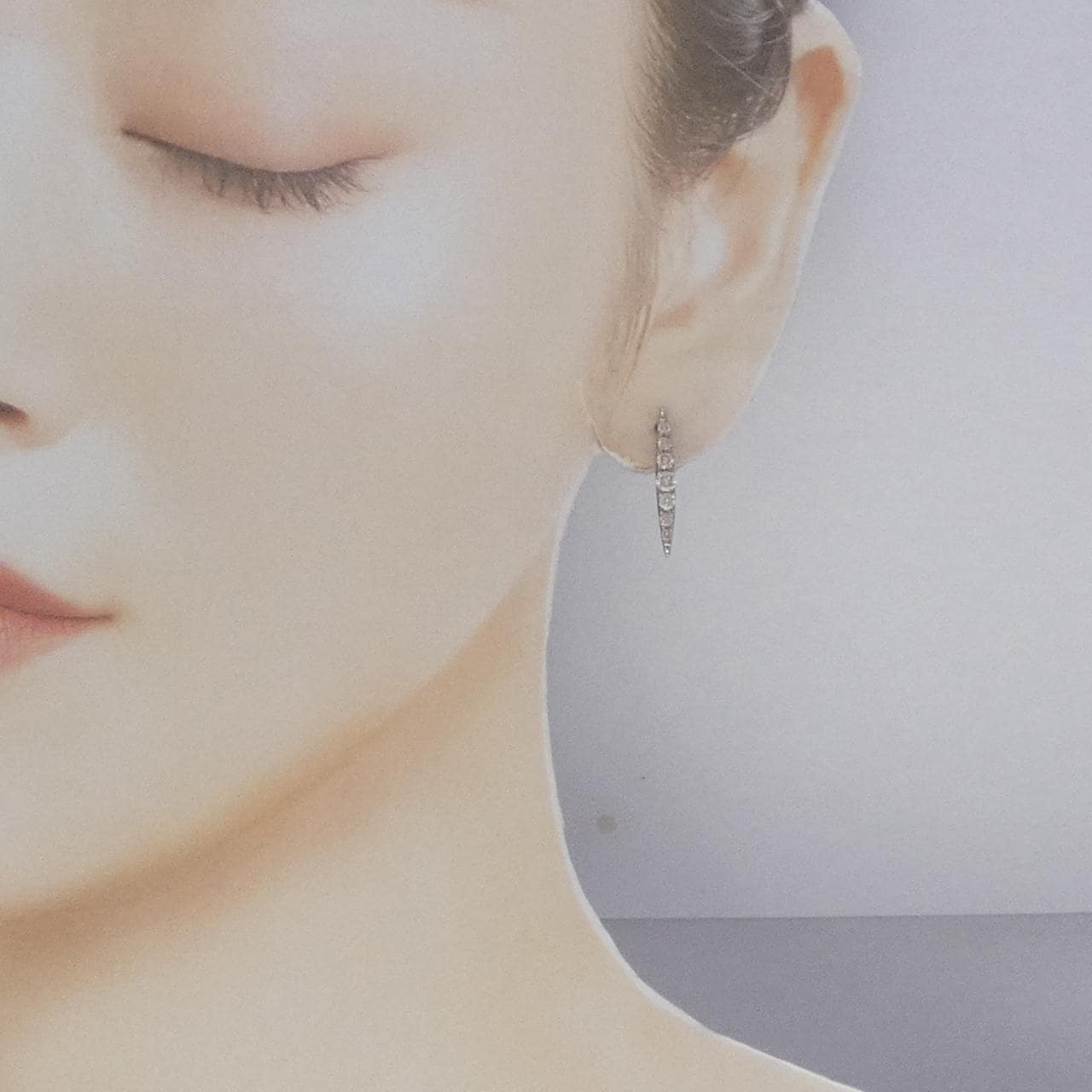 カシケイ ネイキッド ピアス 0.60CT
