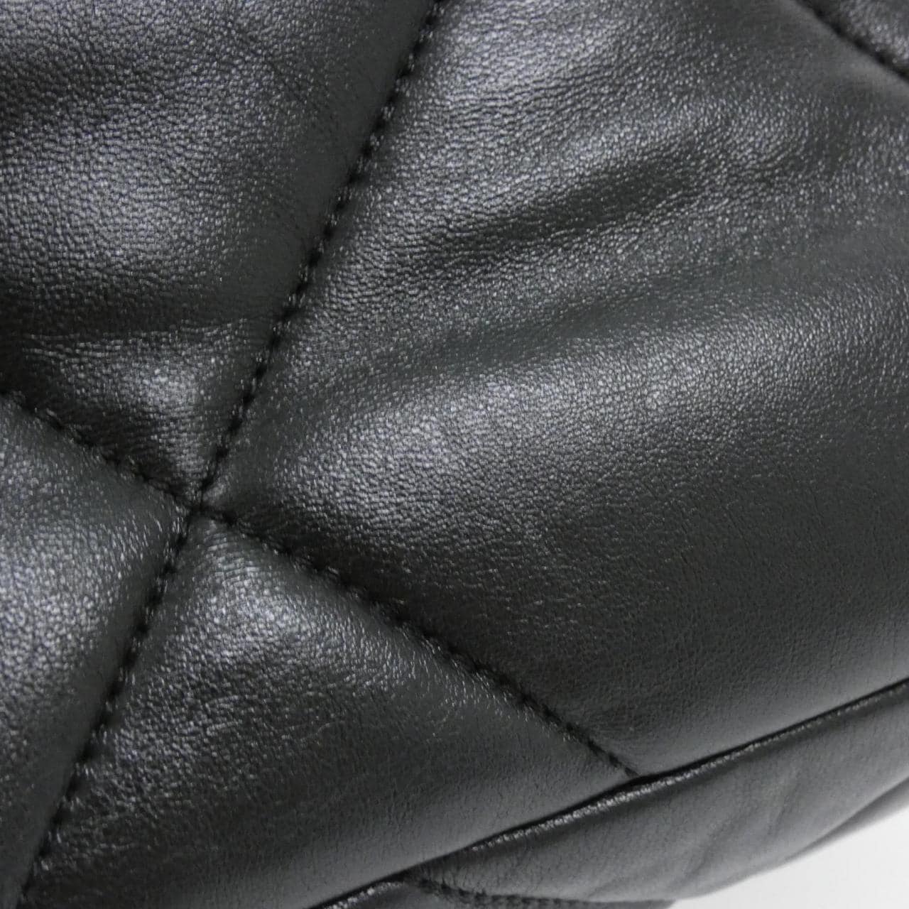 シャネル シャネル19 ライン AS1160 ショルダーバッグ