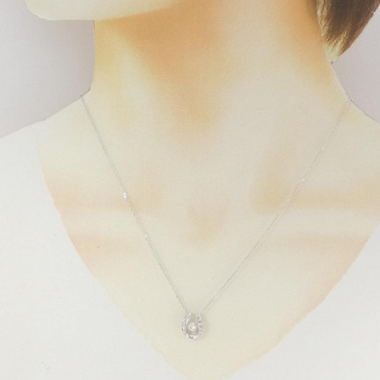 K18WG ダイヤモンド ネックレス 0.18CT