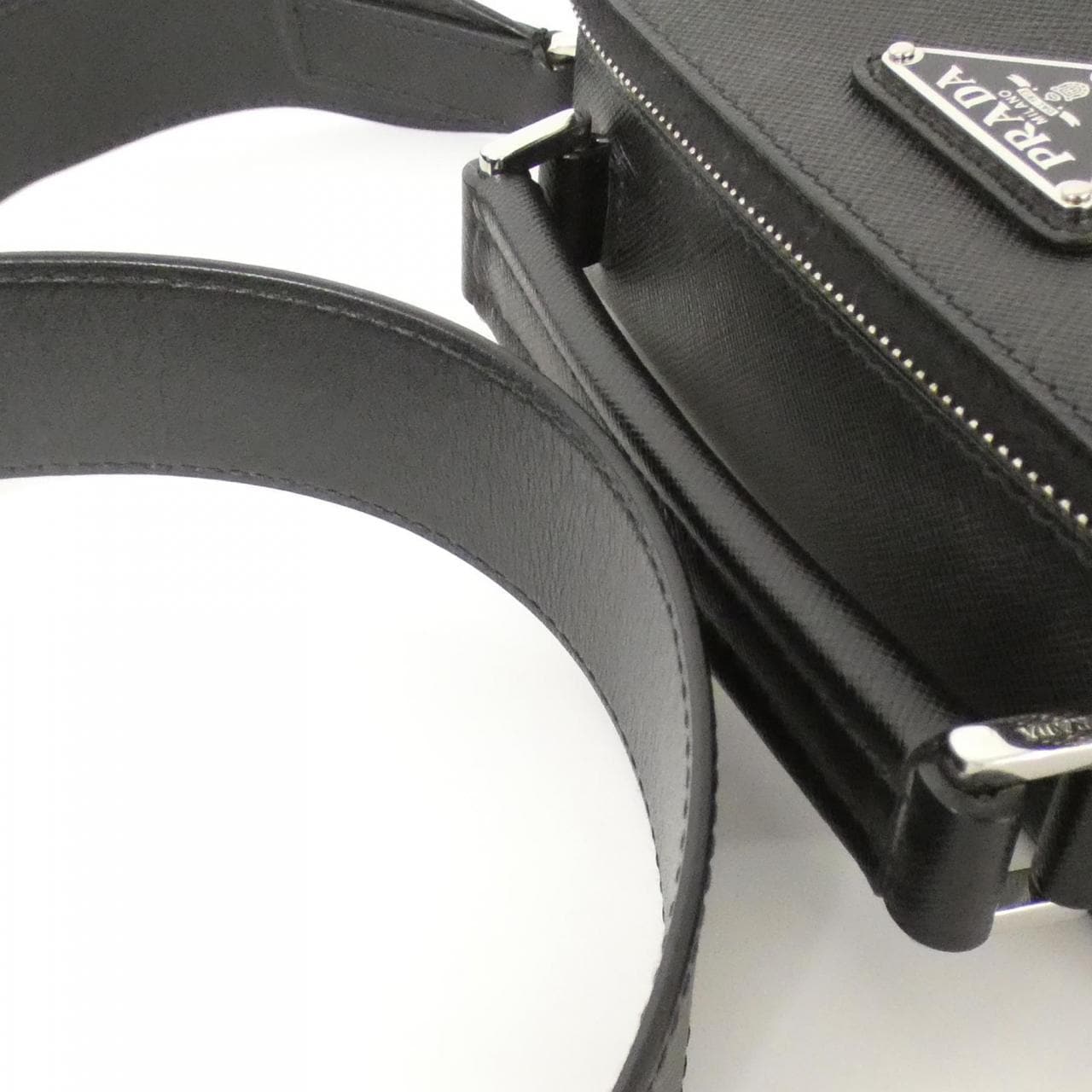 Prada 2VH070 bag