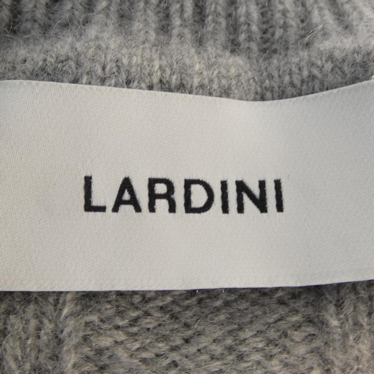 ラルディーニ LARDINI ニット