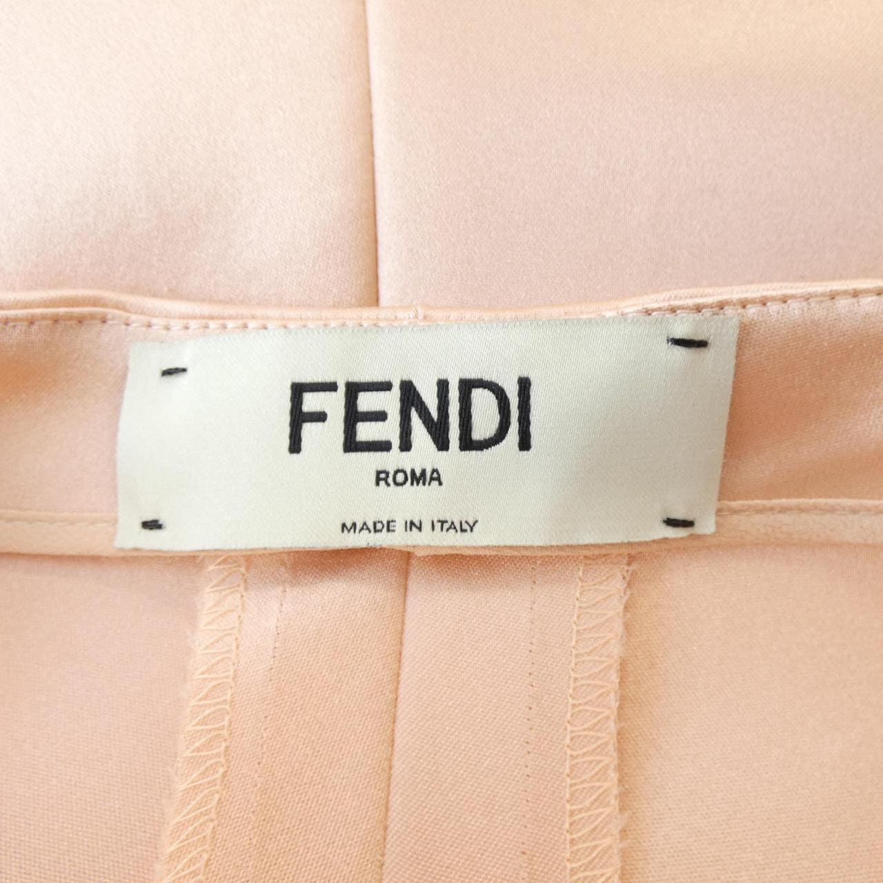 フェンディ FENDI FR6373 AZ1 ショートパンツ