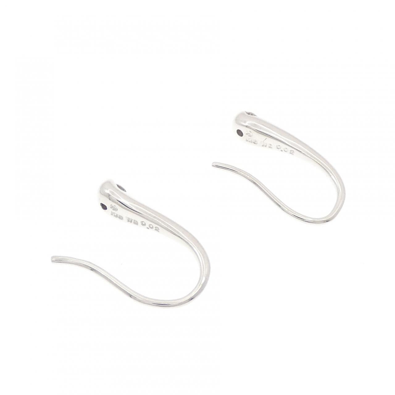 タサキ ダイヤモンド ピアス 0.04CT