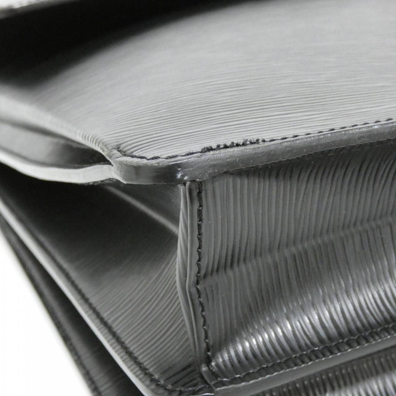 ルイヴィトン エピ ブリーフケース ロブスト 41-2 M54542 バッグ