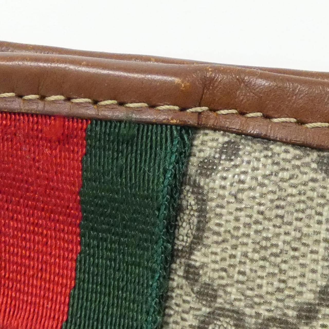 【ヴィンテージ】グッチ 246412 FCIXG ショルダーバッグ