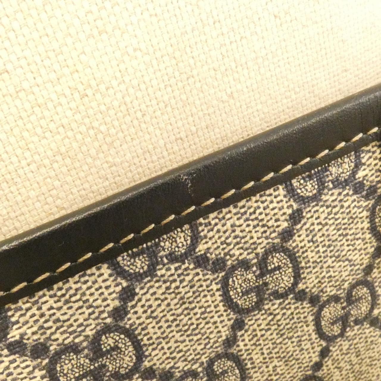 グッチ 211134 F2AFN バッグ