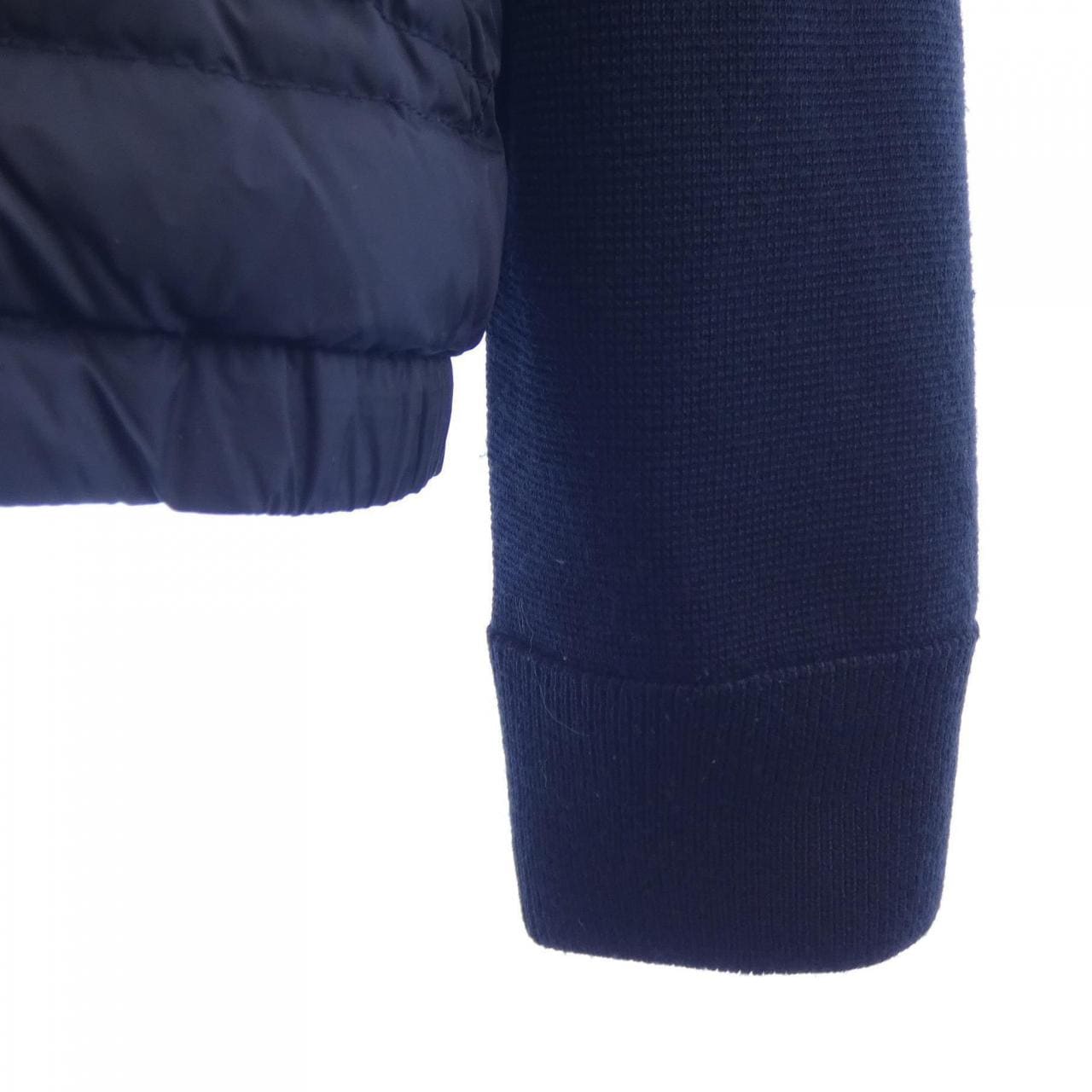 モンクレール MONCLER 20919B50700 ダウンジャケット