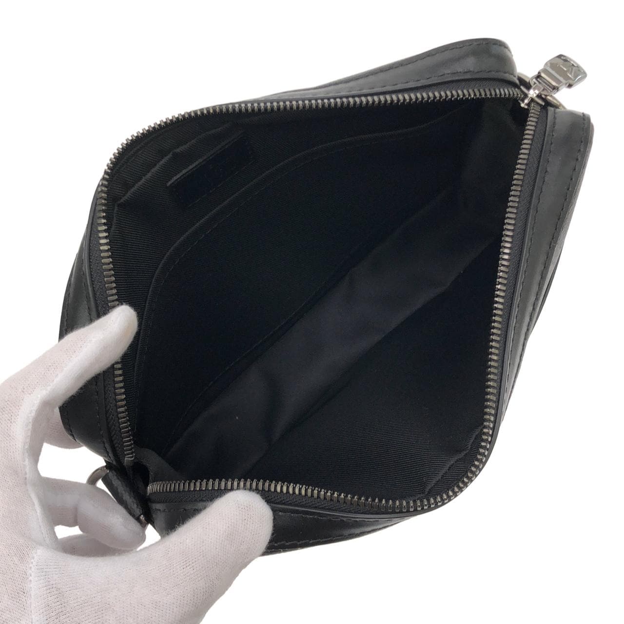 ルイヴィトン モノグラム エクリプス リバース トリオ メッセンジャー M69443 ショルダーバッグ