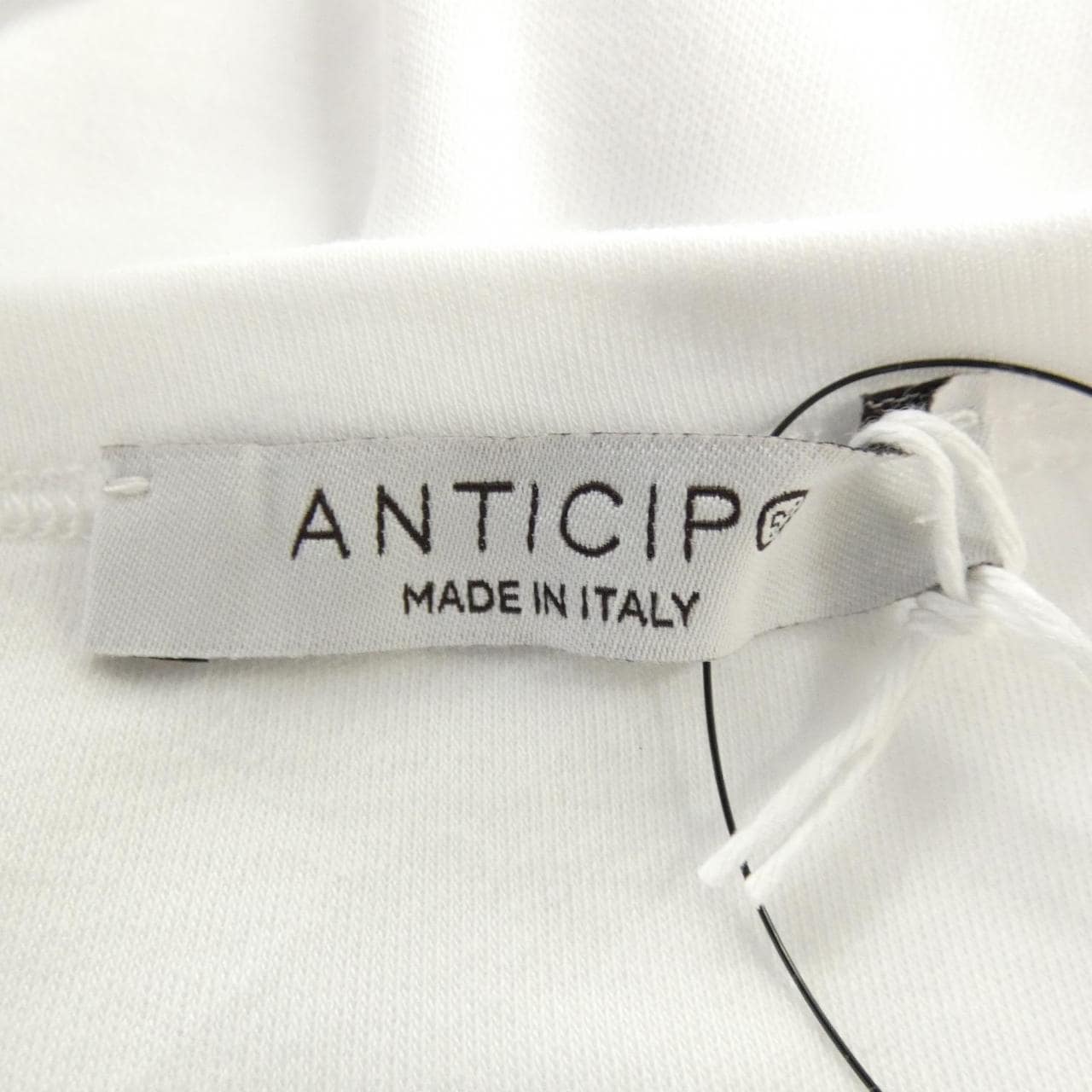 アンティーチポ ANTICIPO Tシャツ