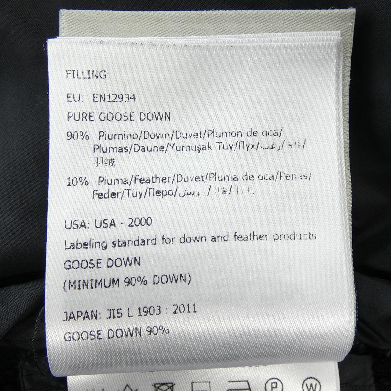 モンクレール MONCLER 20938461600 ダウンジャケット