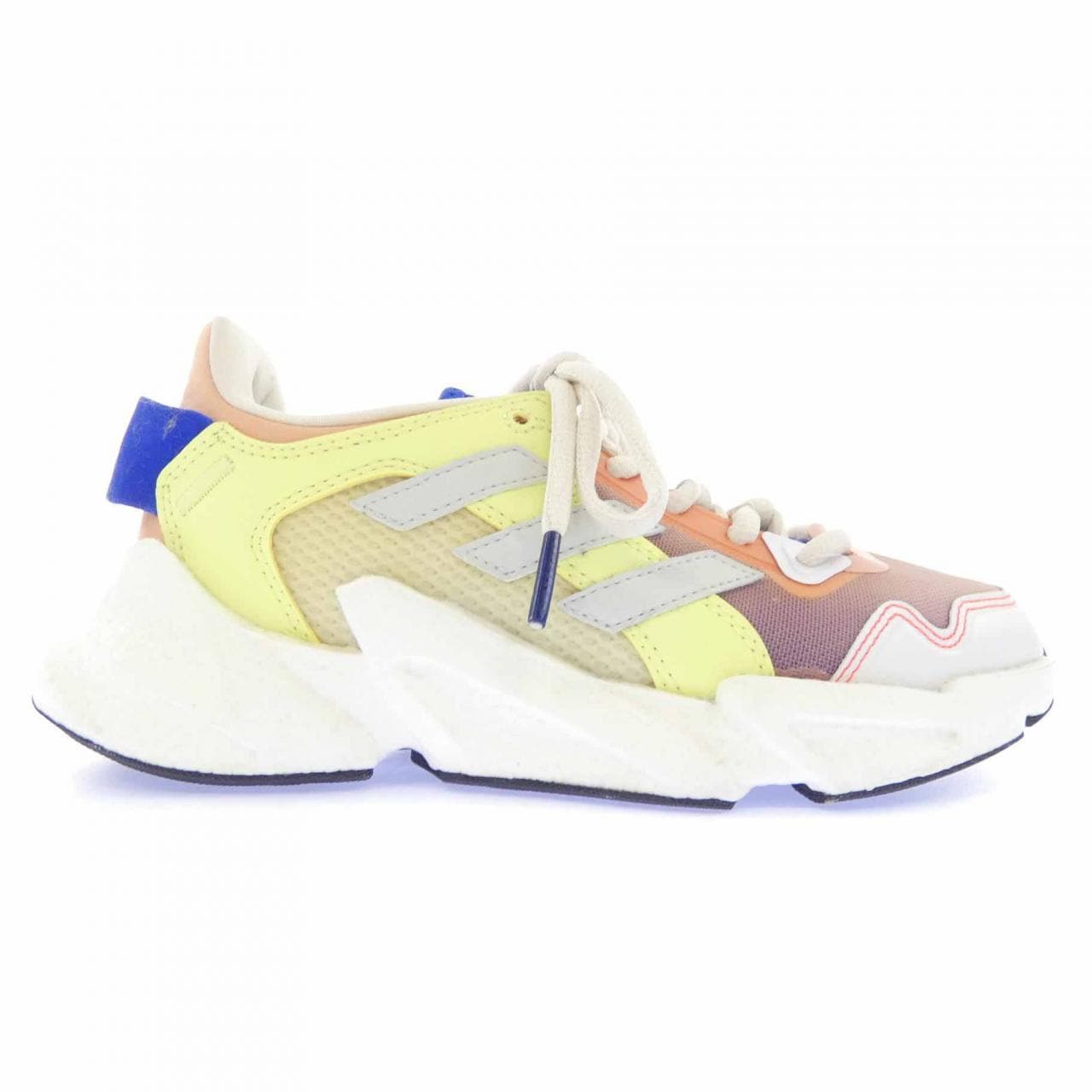 Karlie Kloss S24028 ADIDAS スニーカー