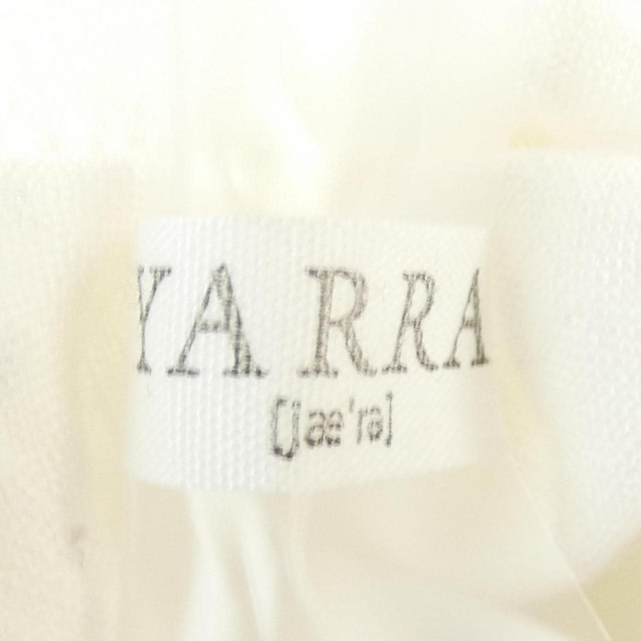 YARRA shirt