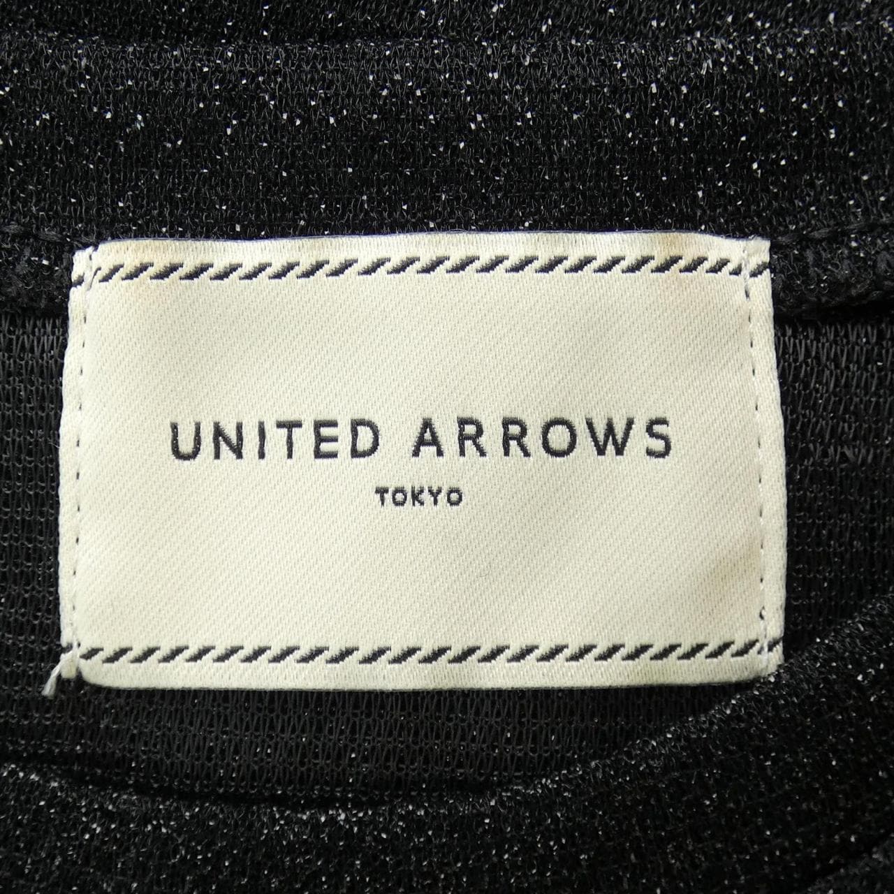 ユナイテッドアローズ UNITED ARROWS トップス