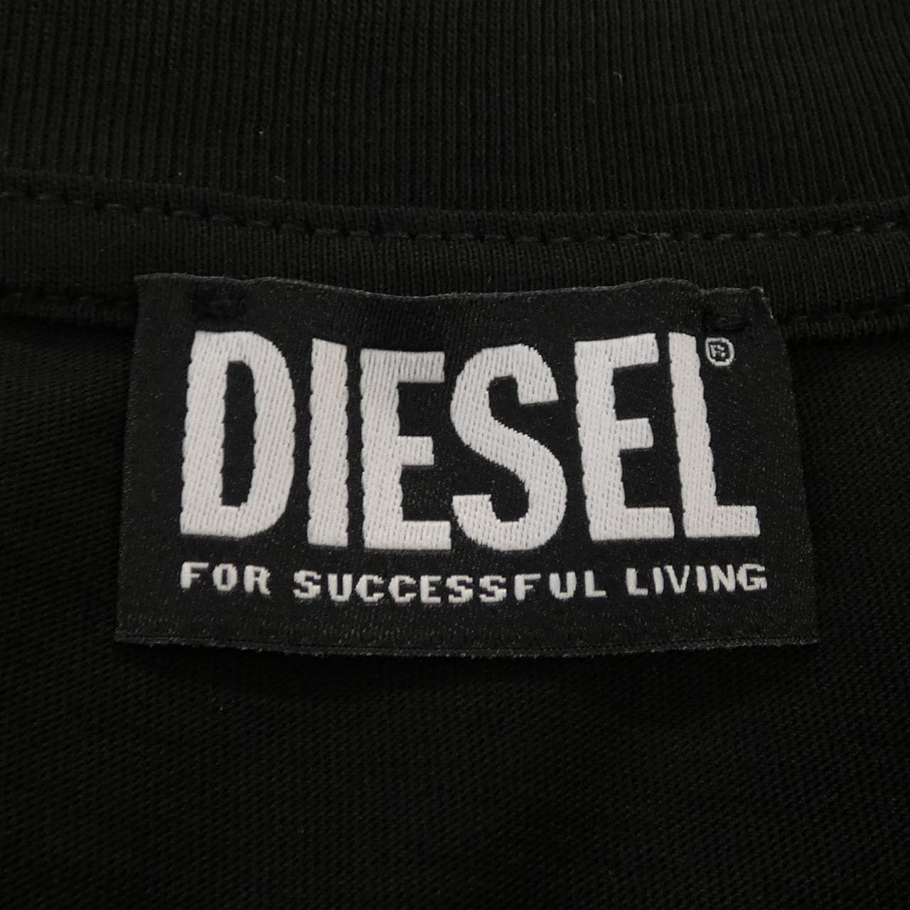 ディーゼル DIESEL A15461 RHERA Tシャツ