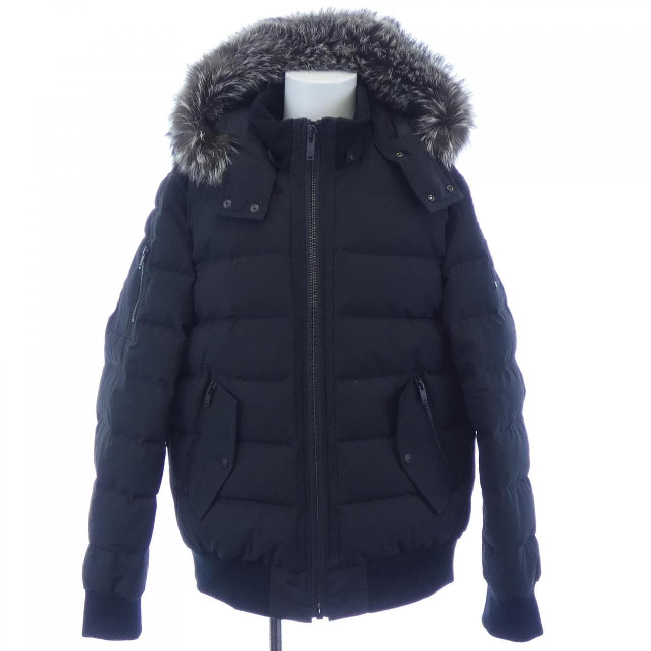 ムースナックルズ MOOSE KNUCKLES ダウンジャケット