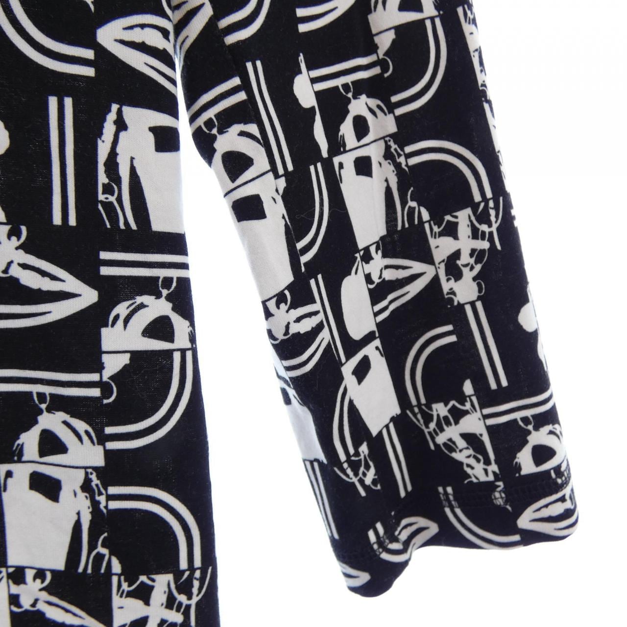 エルメス HERMES *17-7720. Tシャツ