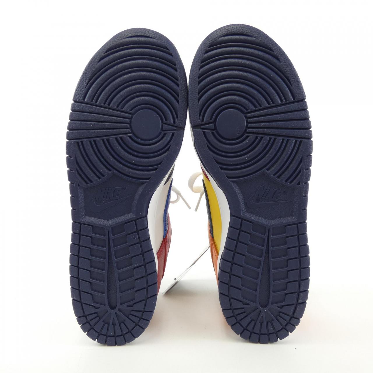 ナイキ NIKE スニーカー