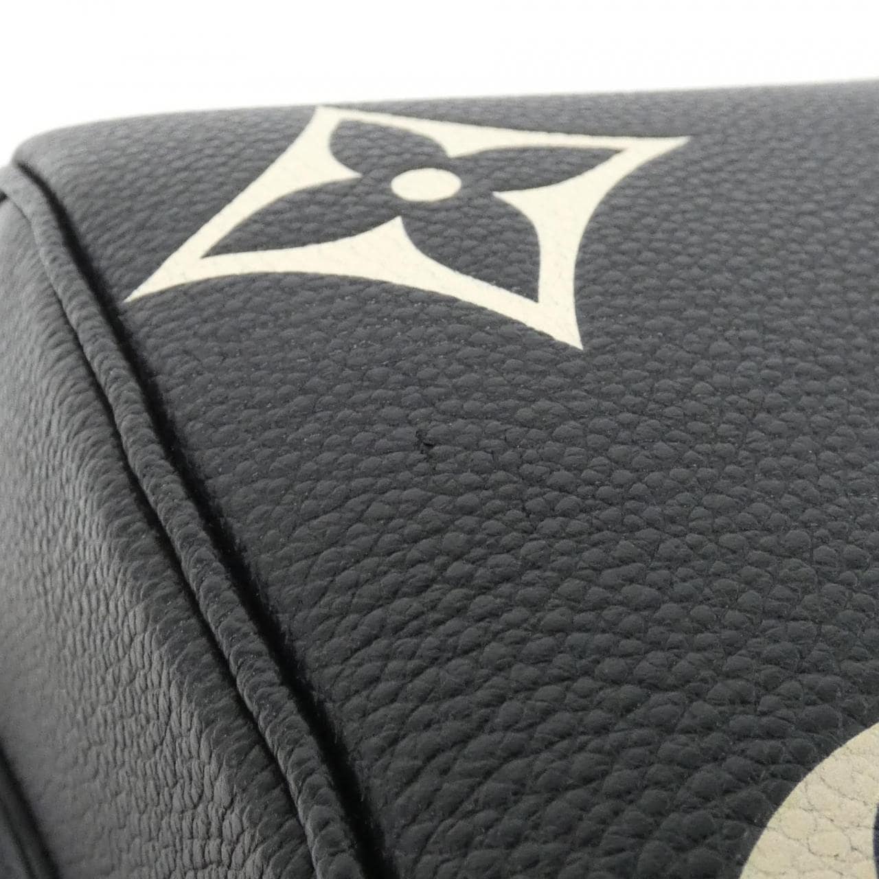 ルイヴィトン バイカラー モノグラム アンプラント スピーディー バンドリエール 25cm M58947 ボストンバッグ