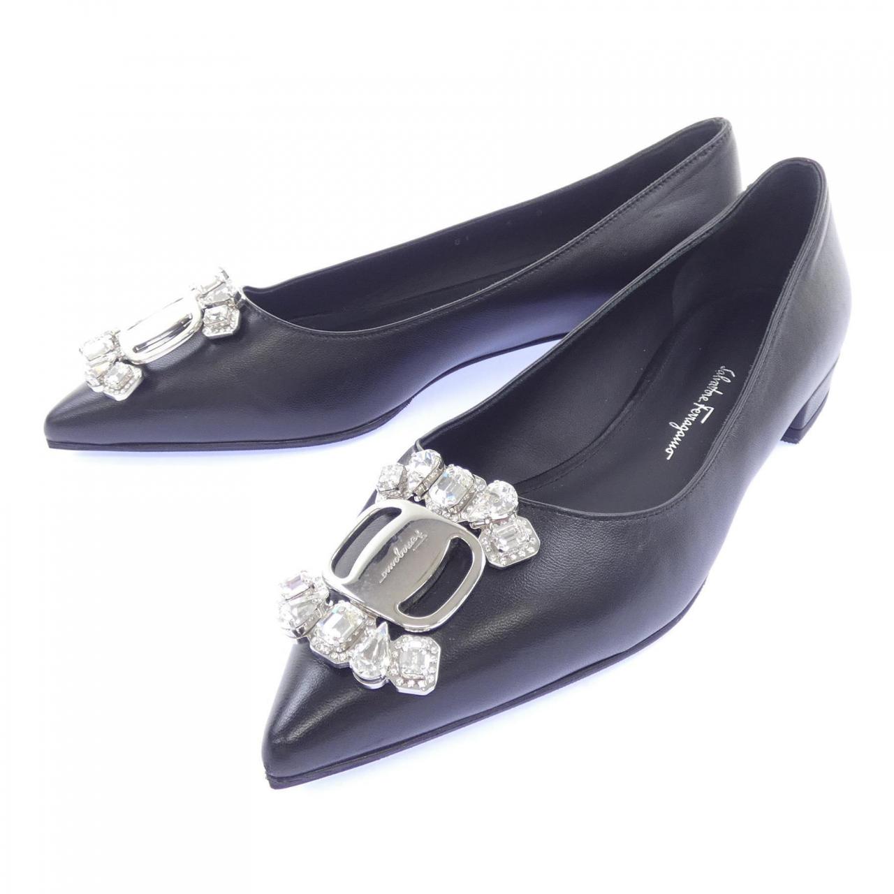 サルヴァトーレフェラガモ SALVATORE FERRAGAMO フラットシューズ