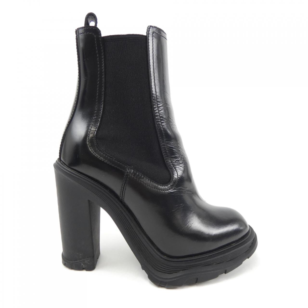 ALEXANDER McQUEEN ALEXANDER McQUEEN Boots