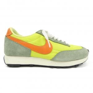ナイキ NIKE スニーカー