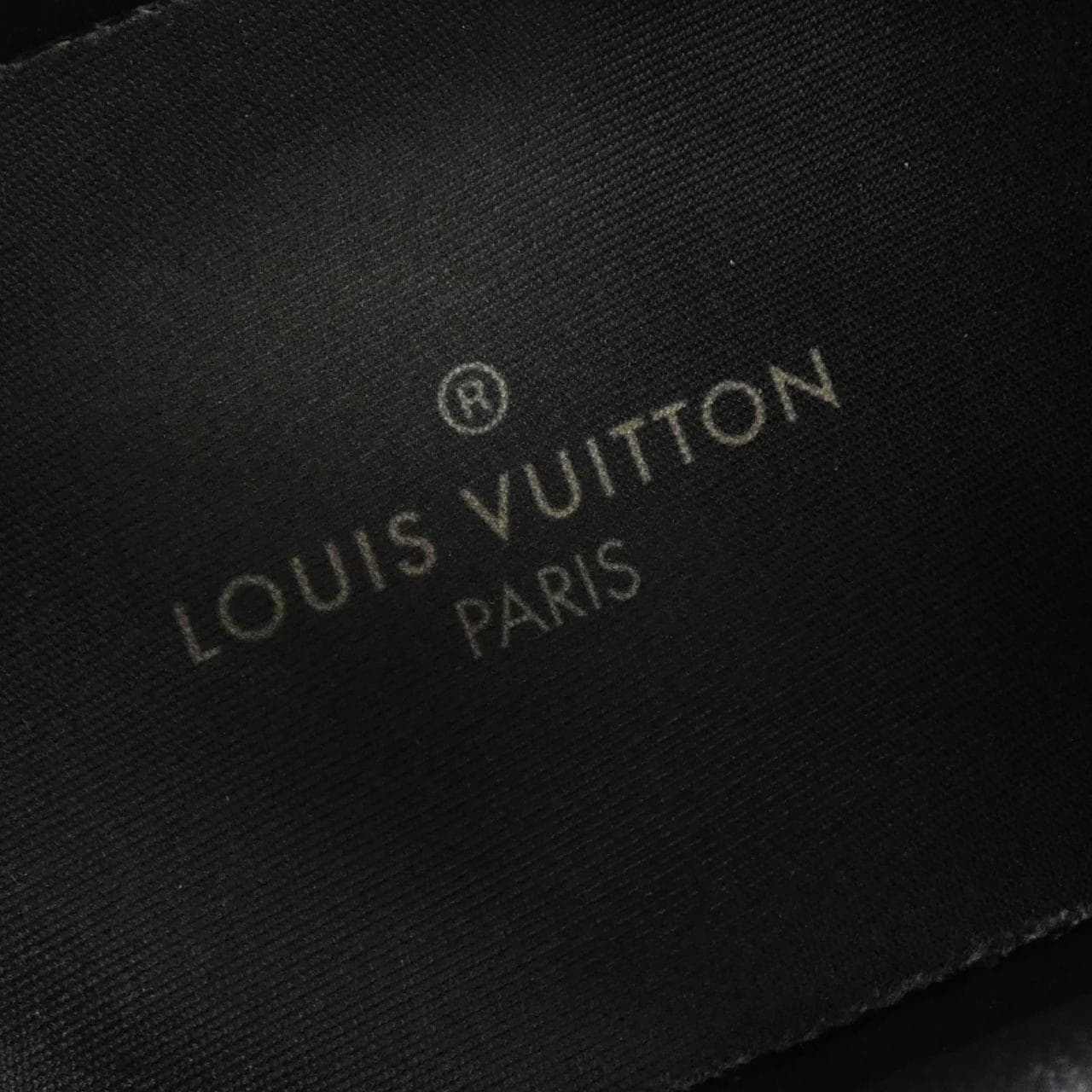 ルイヴィトン LOUIS VUITTON スニーカー