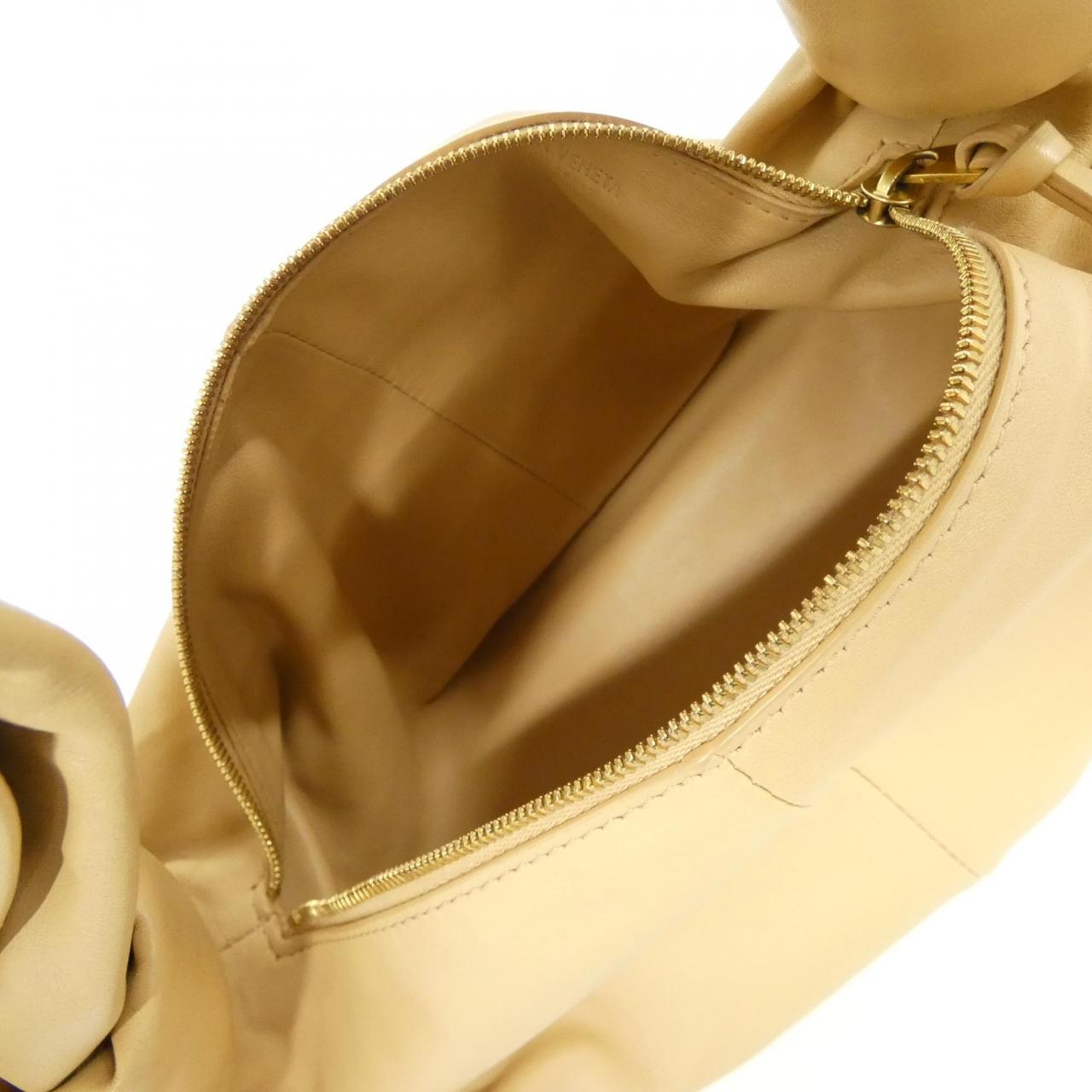 ボッテガヴェネタ 629635 VCP41 バッグ