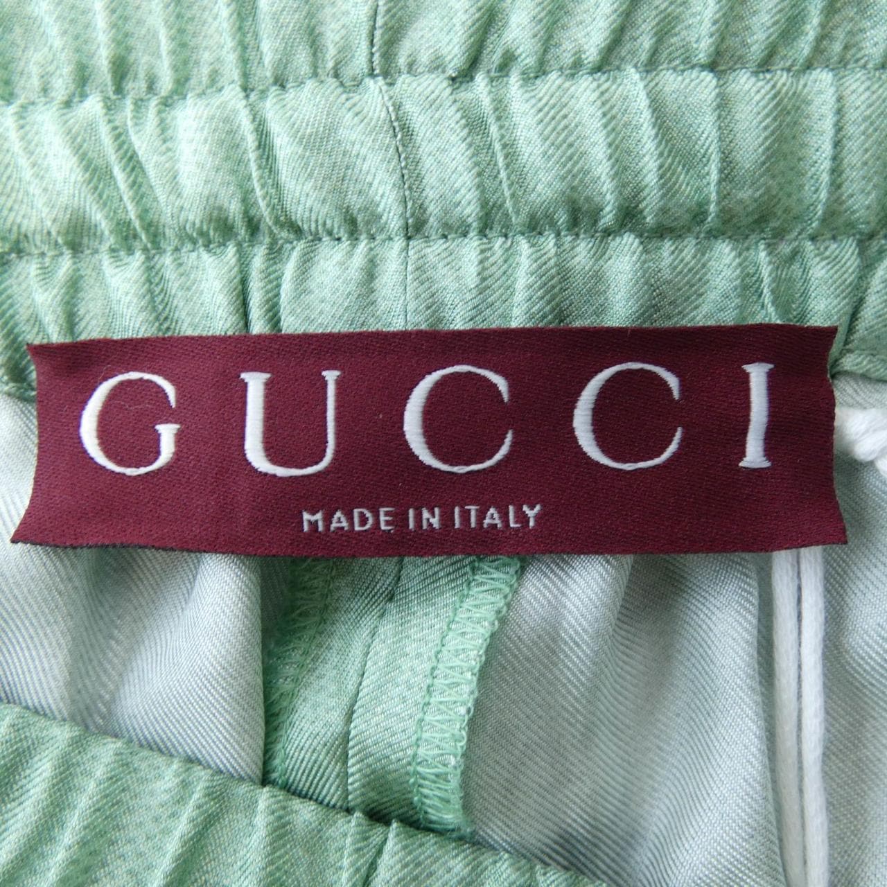 グッチ GUCCI ヒグチユウコ HIGUCHI YUKO 864050 ZAUTT ショートパンツ