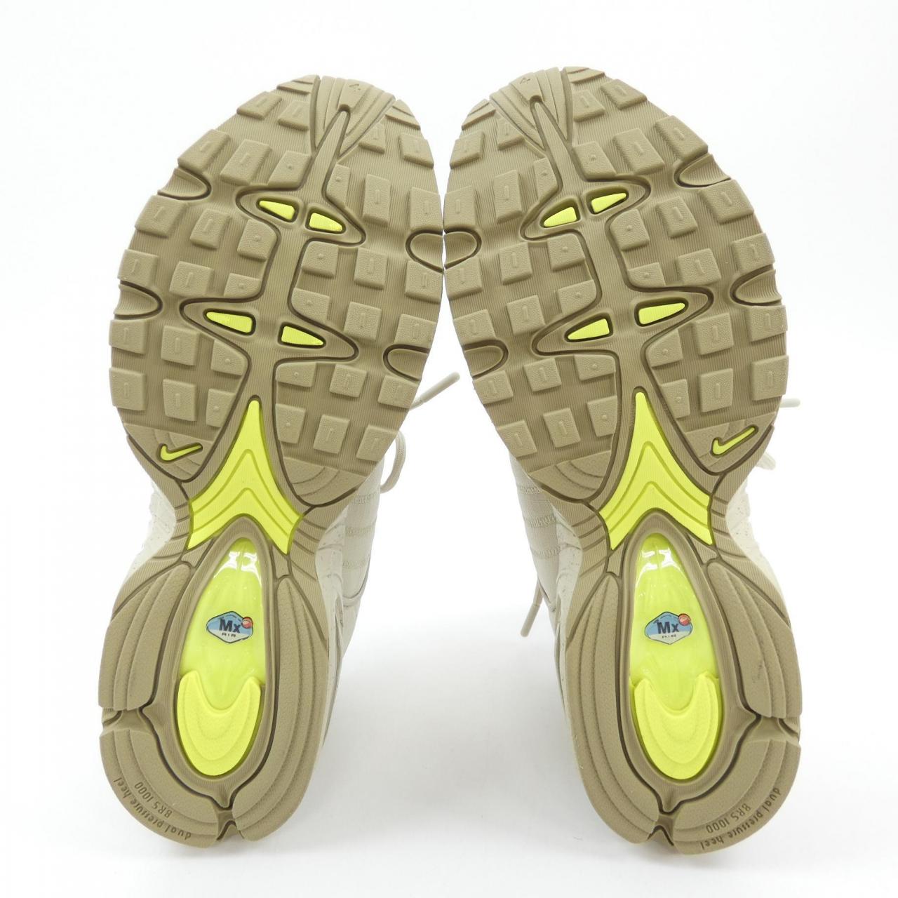 ナイキ NIKE スニーカー
